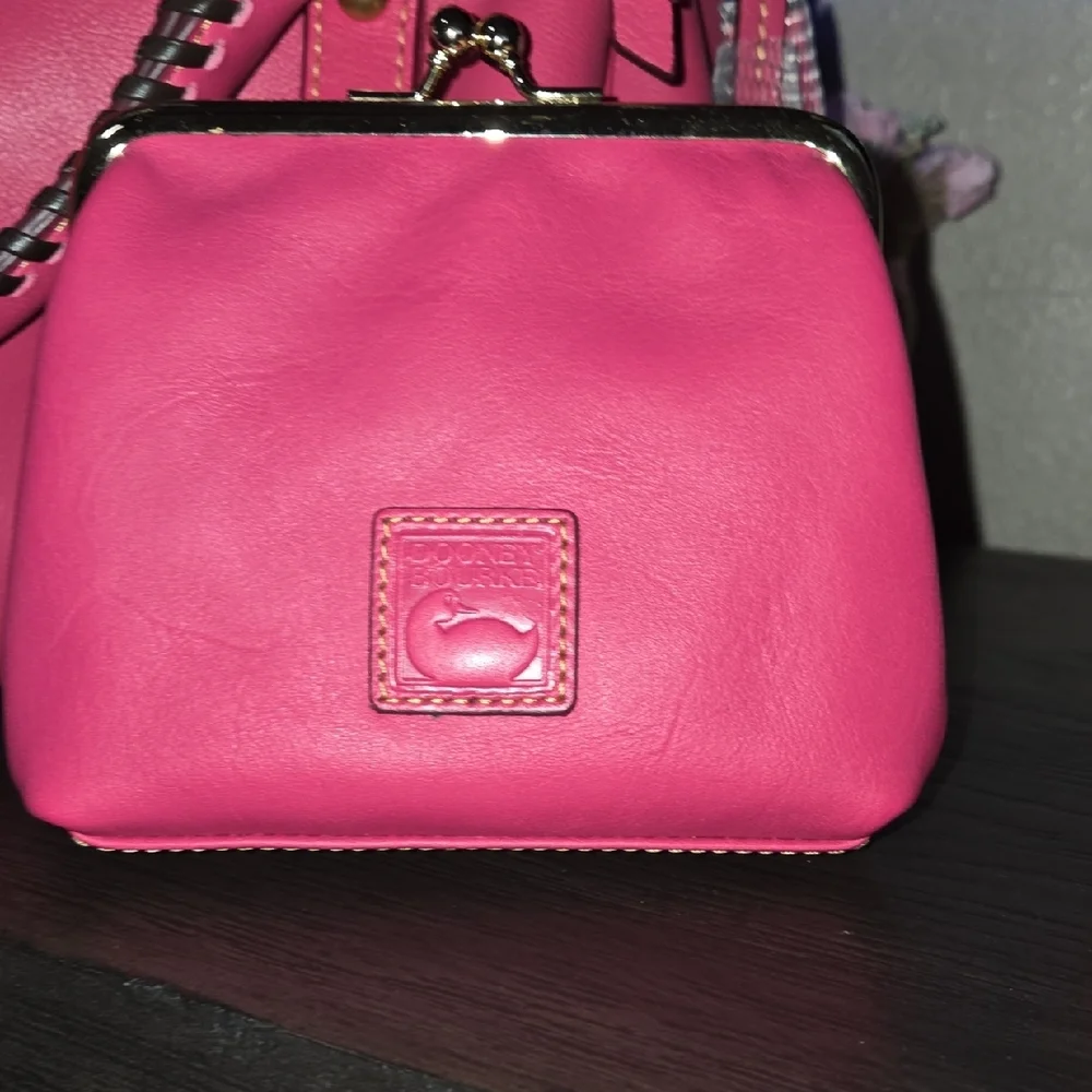 Dooney & Bourke Fushia Florentine Satchel with Kisslock Coin purse Gold Hardware - Picture 8 of 8